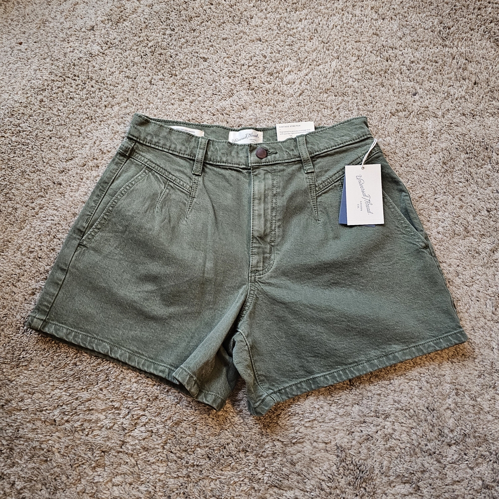 Universal Thread Green Women's Shorts